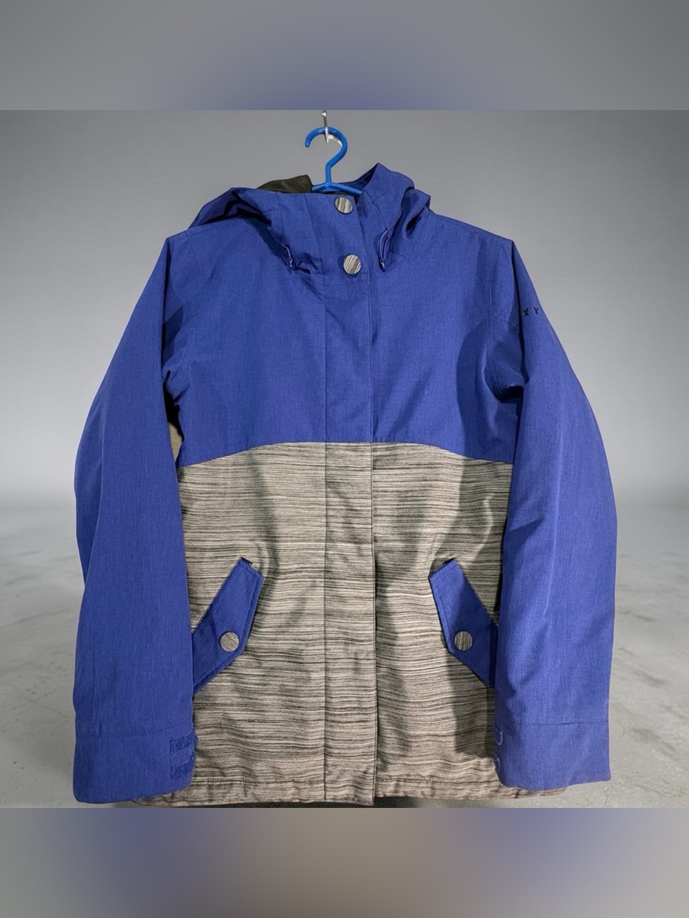 Roxy Kids Two-Tone Blue and Gray Hooded Jacket. Size Medium